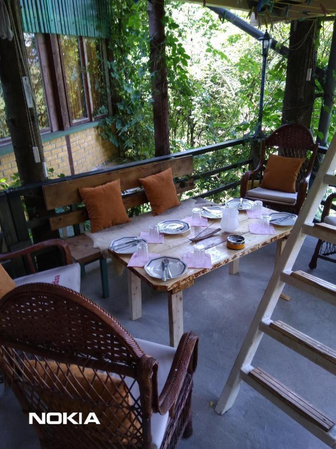 Tree House Apartment Visoko Exterior photo